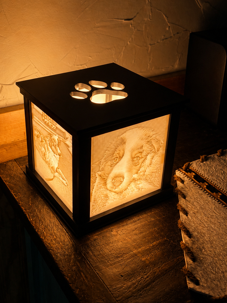 Decorative lamp with puppy